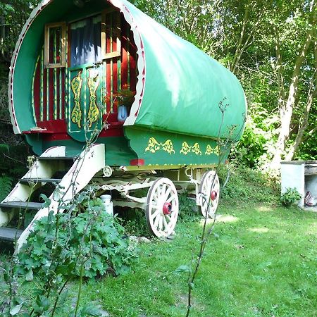 Вилла Romany Wagon & Cwtch Llandysul Экстерьер фото